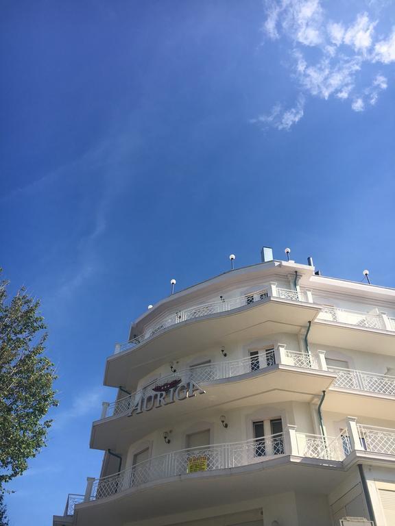 Residence Auriga Римини Екстериор снимка