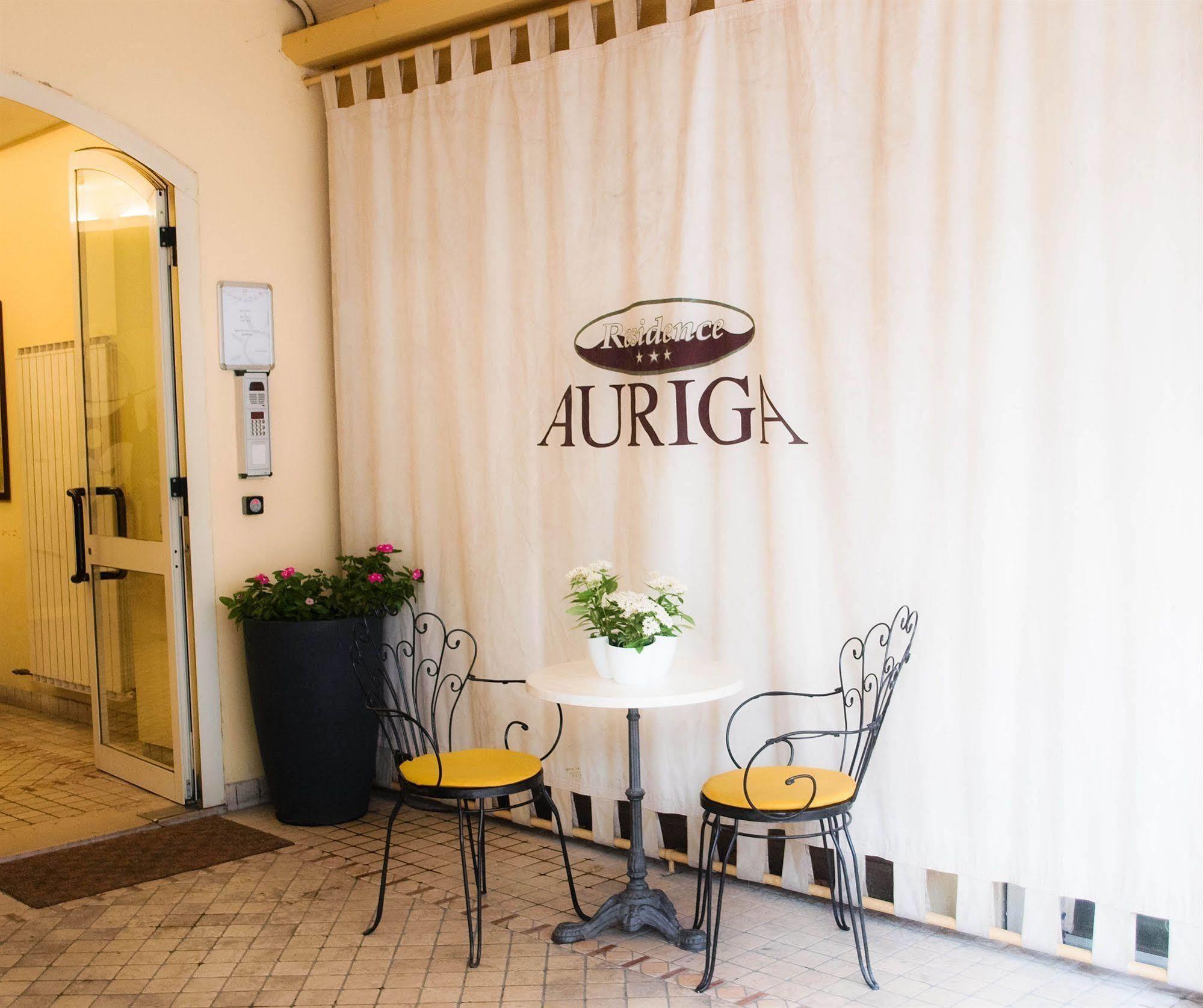 Residence Auriga Римини Екстериор снимка